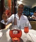 Rencontre Homme : Emmanuel, 61 ans à France  Marseille